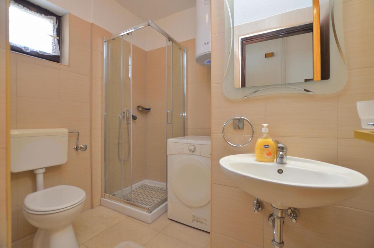 Rooms Tomc Fuškulin Eksteriør bilde